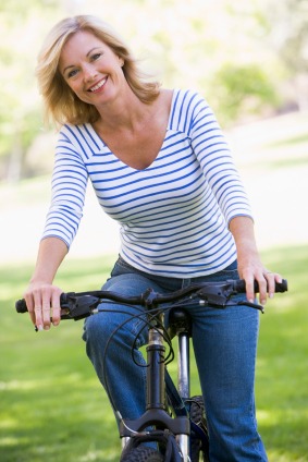 Got Menopause? Get Moving!: by Dr. Seun Sowemimo, New Jersey Weight Loss (Lap Band) Surgeon 